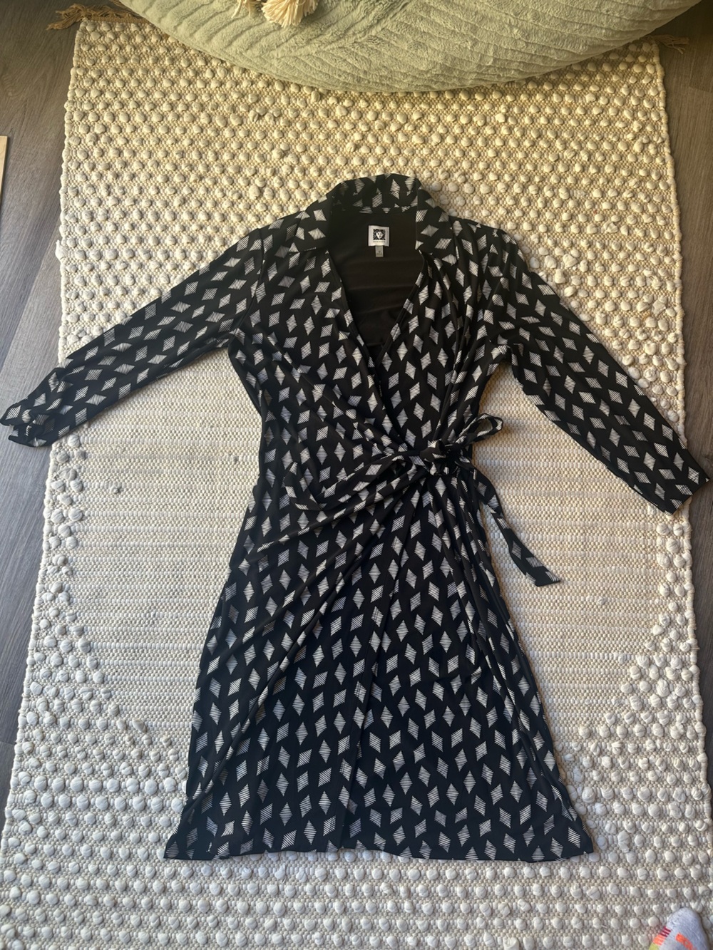 Anne Klein Black and White Wrap Midi Dress Size M